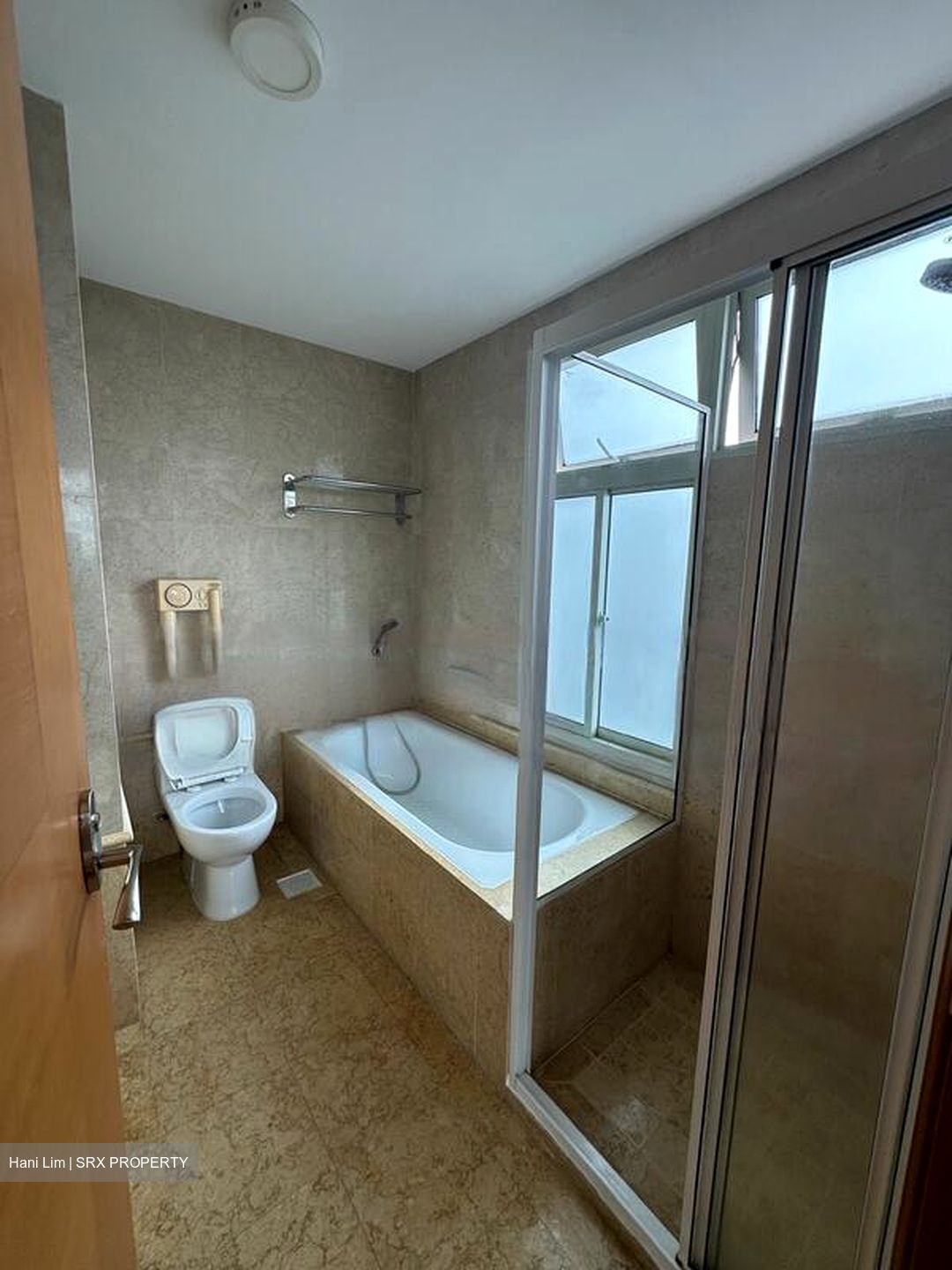 Queens (D3), Condominium #445079201